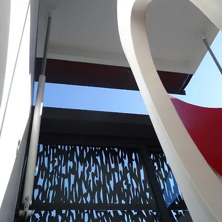 Willa Farfalla & - The World Unique With An Openable Roof *