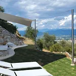 Farfalla & - The World Unique With An Openable Roof