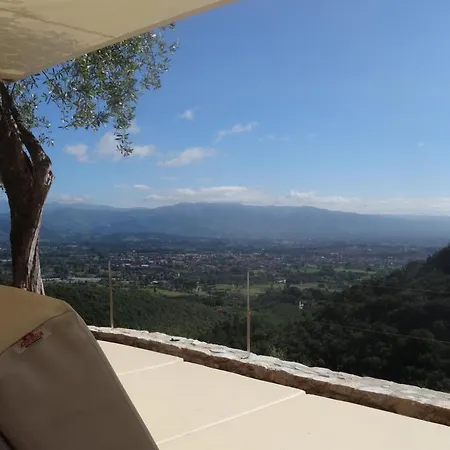 Farfalla & - The World Unique With An Openable Roof